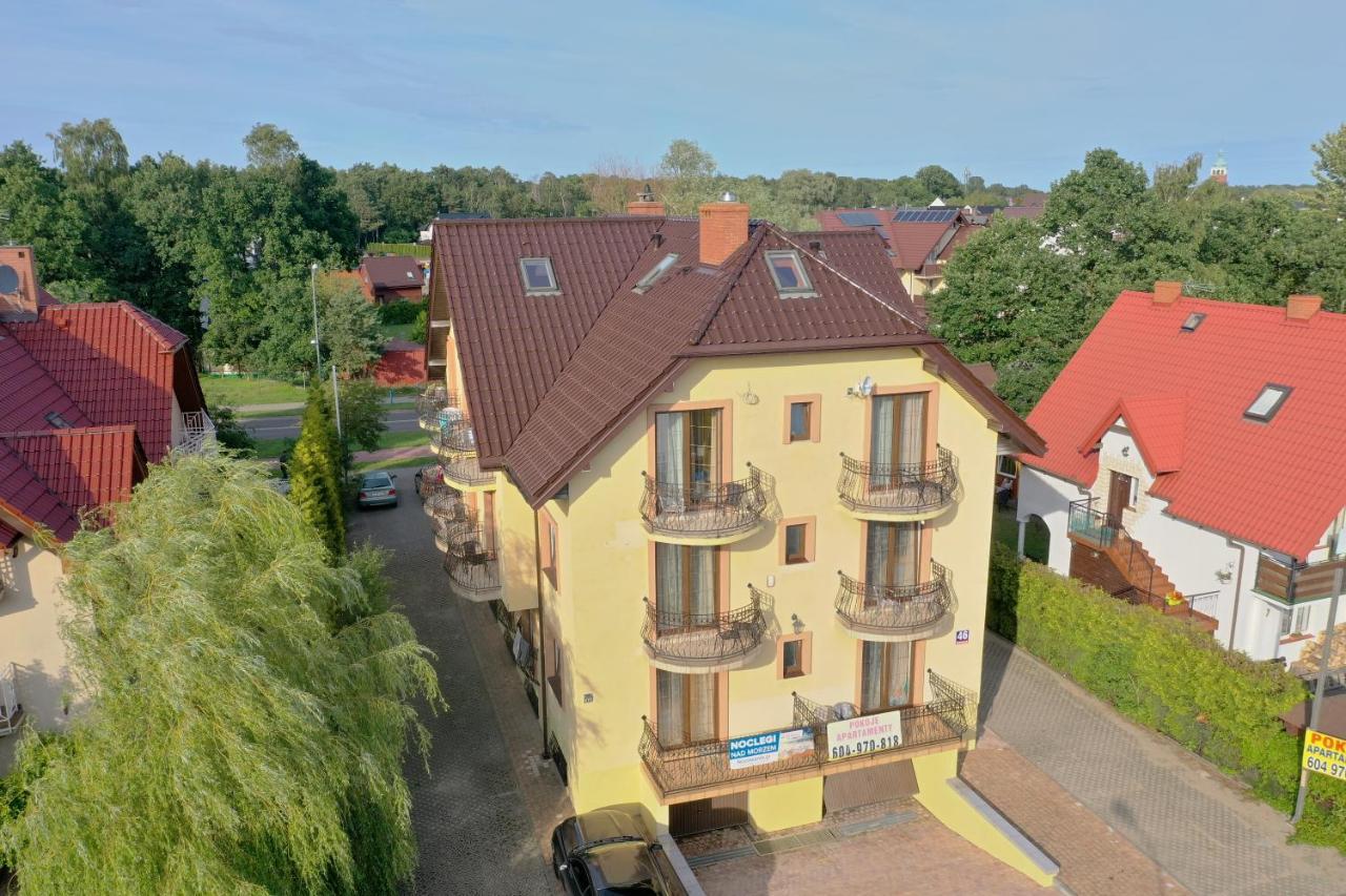 Pokoje Z Widokiem Na Morze 2 Jastarnia Exterior foto